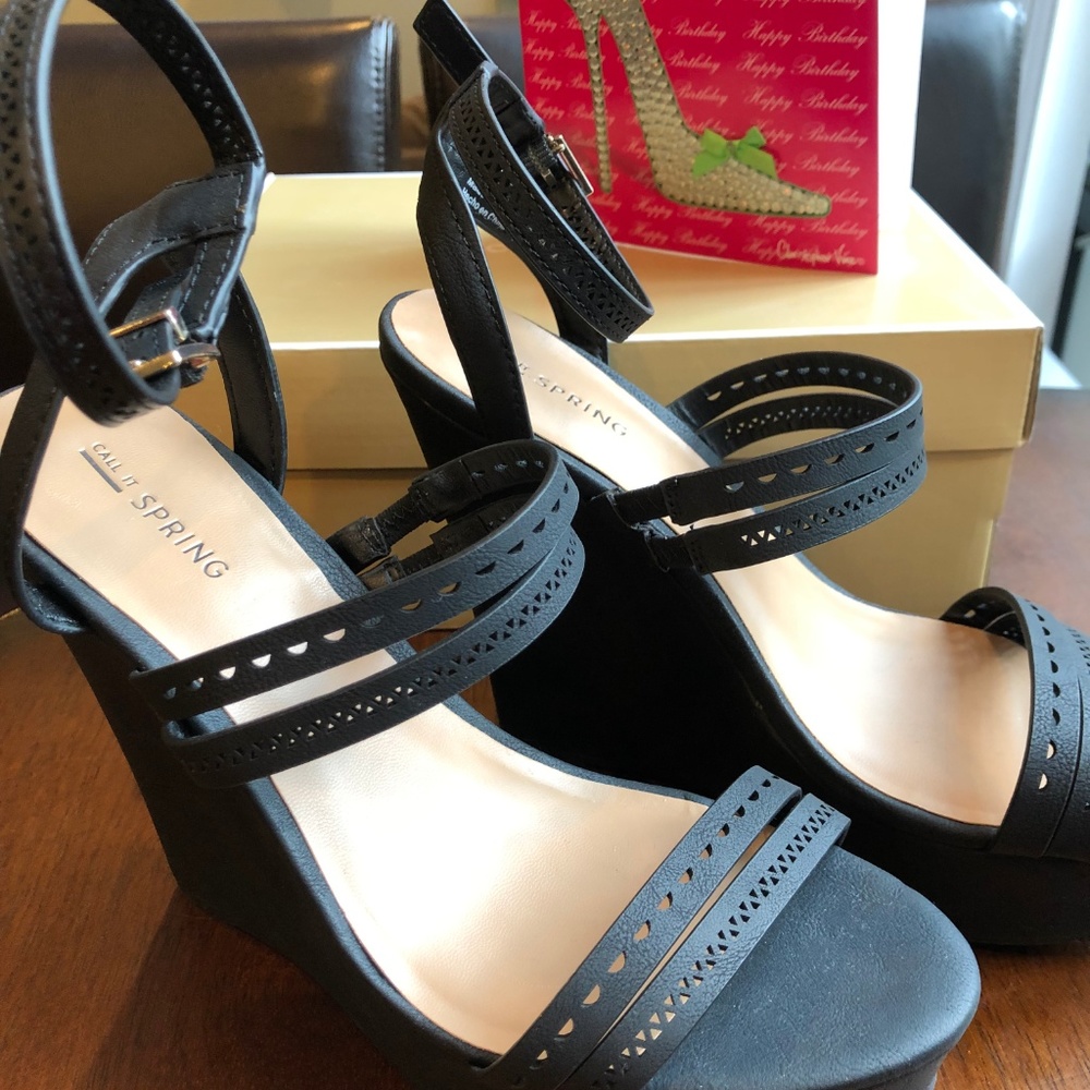 Call It Spring Shoes - Picture 8 of 8